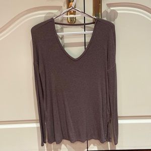 Garage v neck long sleeve